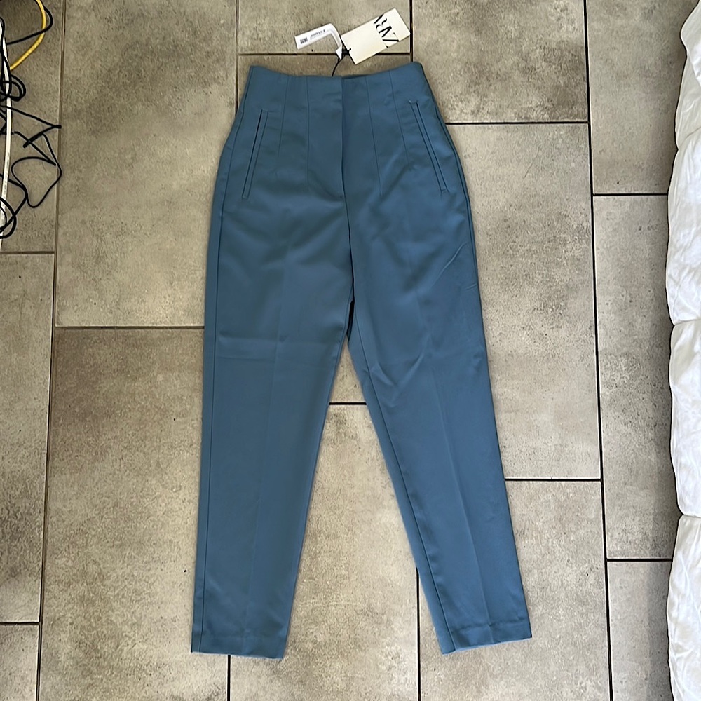 High waisted pants